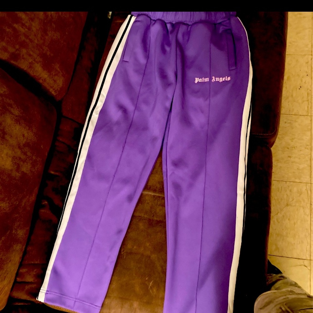 I am selling palm angles track sweatpants the are size large in great condition